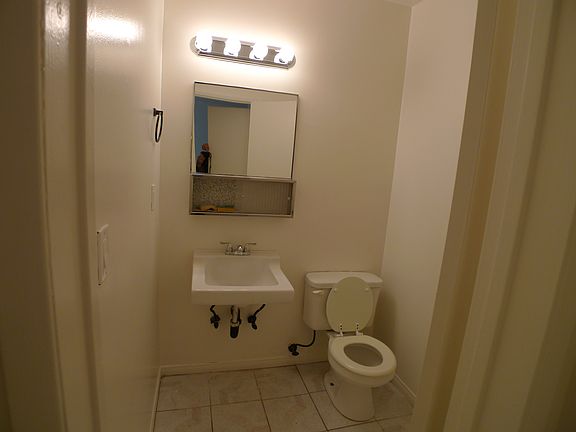 3rd image of 332 Milford St APT 4
