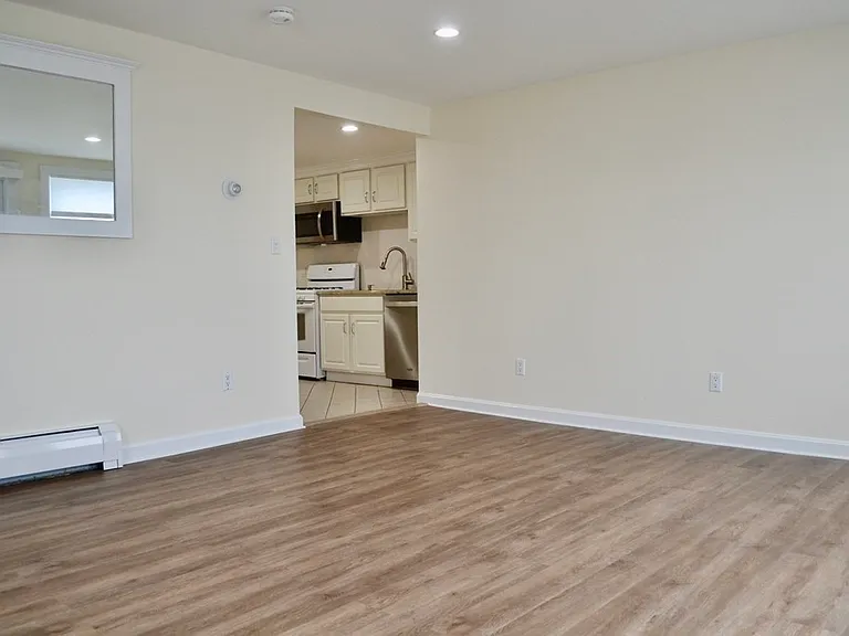93 Sherman Ave #9 — Photo 5