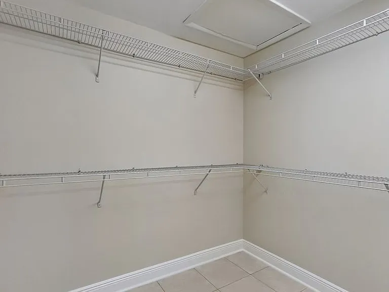 5693 Rattlesnake Hammock Rd #203 — Photo 20