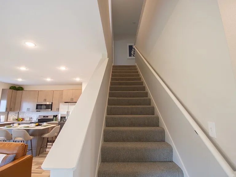 Gateway Court Townhomes — Photo 21