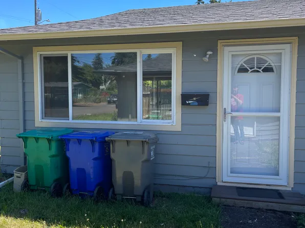 5437 SE 87th Ave #A, Portland, OR 97266