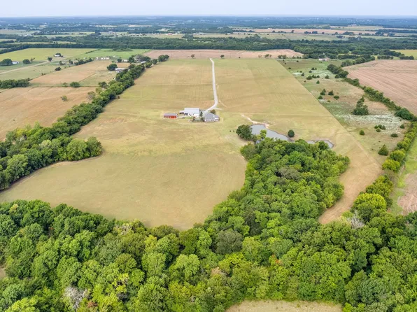 1400 Sears Rd, Bells, TX 75414