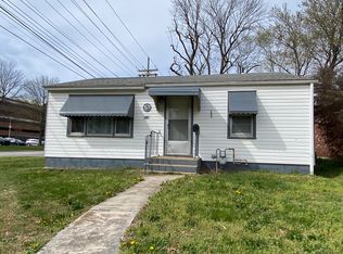 1401 E Seminole St, Springfield, MO 65804