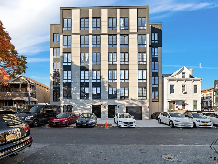 2913 Snyder Ave #1A — Photo 11