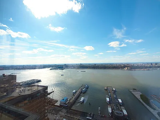 Rented by Keller Williams NYC | media 27