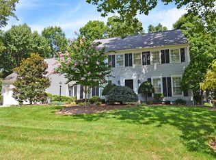 15512 Vine Cottage Dr, Centreville, VA 20120
