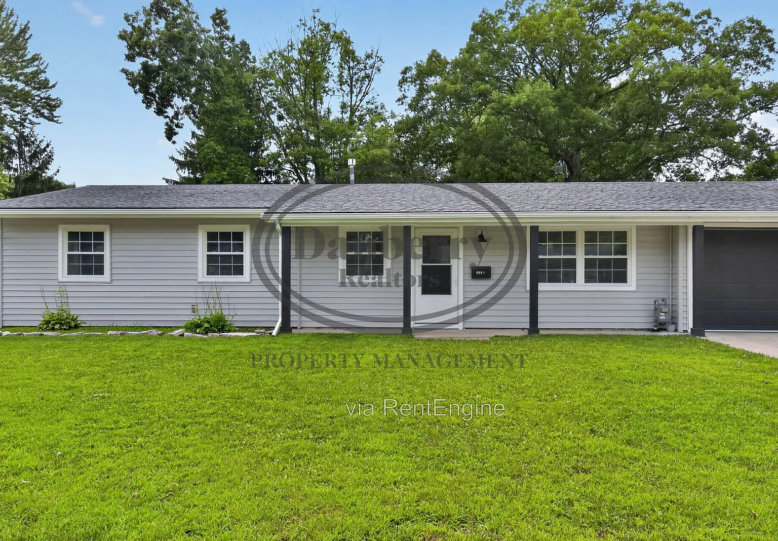 3 bed, 1.5 bath, 1281 sqft, $2,250 — Photo 2