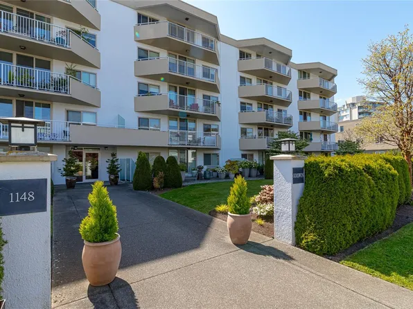 1148 Goodwin St #507, Oak Bay, BC V8S 5H2