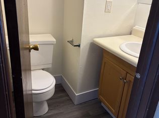 9060 N 95th St #F, Milwaukee, WI 53224