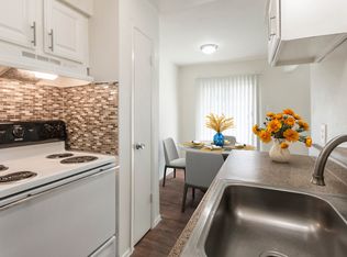 10602 Stone Canyon Rd APT 203, Dallas, TX 75230