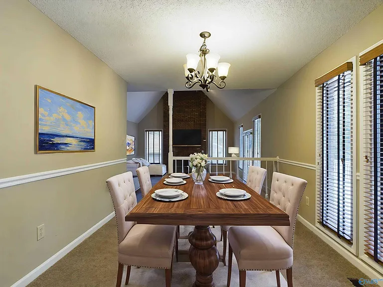 1016 Seina Vista Dr — Photo 10