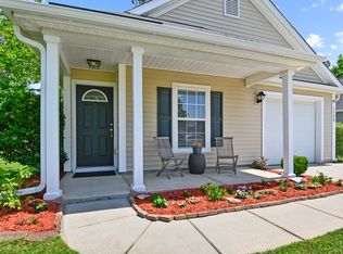 1126 Deerberry Rd, Goose Creek, SC 29445