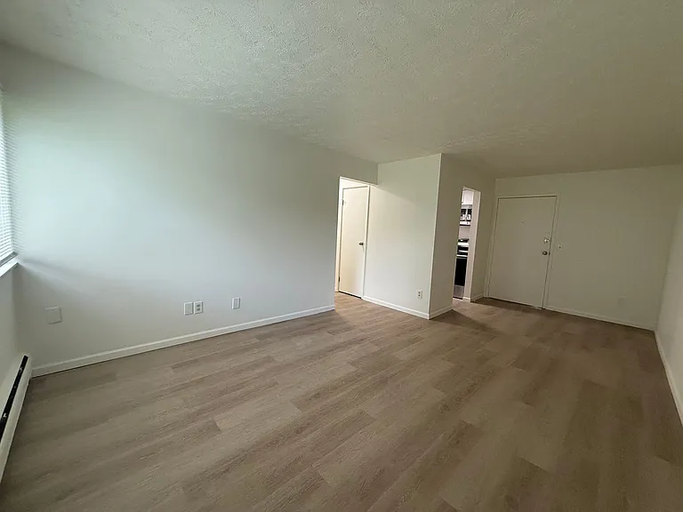 Two-Bedroom Apartments Available at Echo Pointe — Photo 15