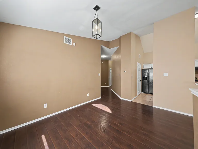 4502 Golden Gate Dr — Photo 11