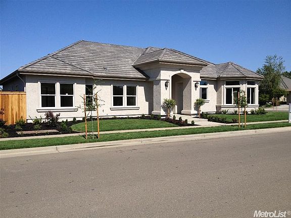 2nd image of 1512 Lexington Dr