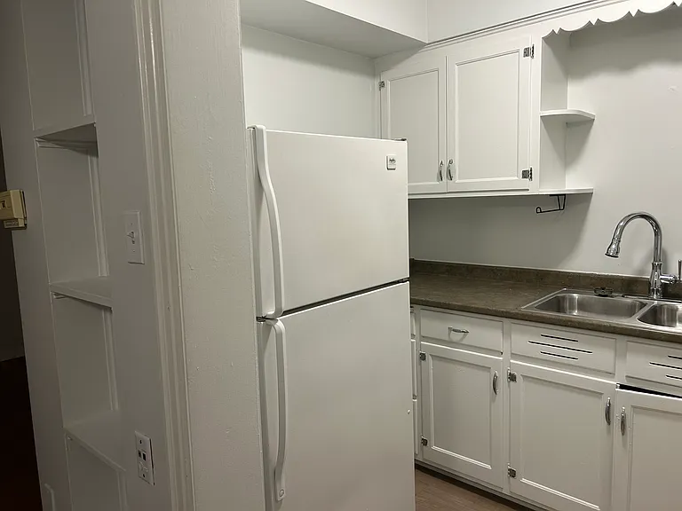 1305 N Harlem Ave #10 — Photo 8