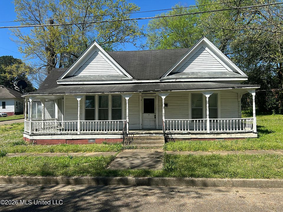 1st image of 311 S Maple St