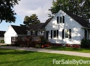 9958 Wayne Trce, Fort Wayne, IN 46816