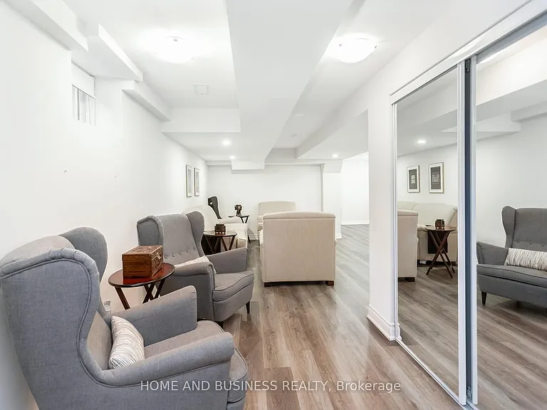 1335 Mississauga Rd — Photo 26