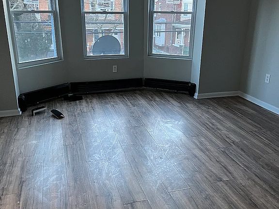 4th image of 642 Stuyvesant Ave Floor 2
