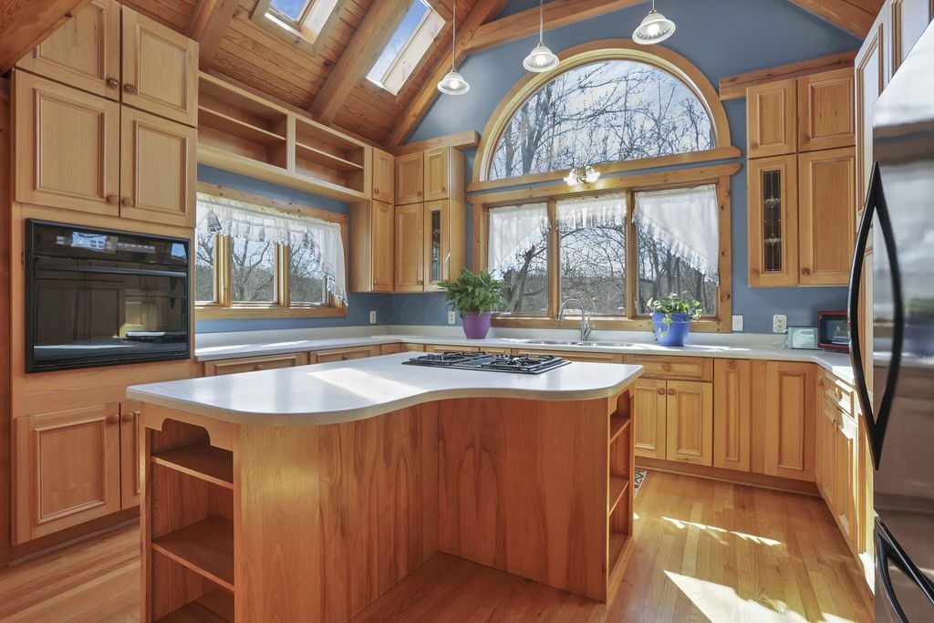 Real estate listing image