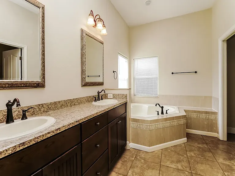 5224 Chiswick Cir — Photo 5