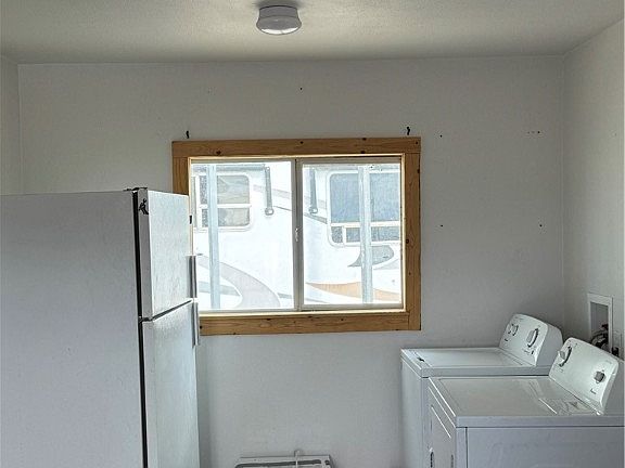 5th image of 4260 Blanchard St