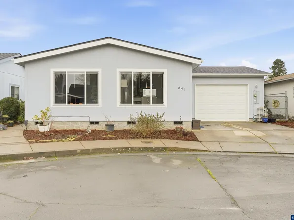 341 Cornerstone Ct NE, Salem, OR 97301