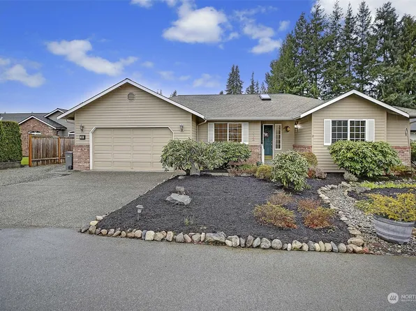 253 Scotland Drive, Camano Island, WA 98282