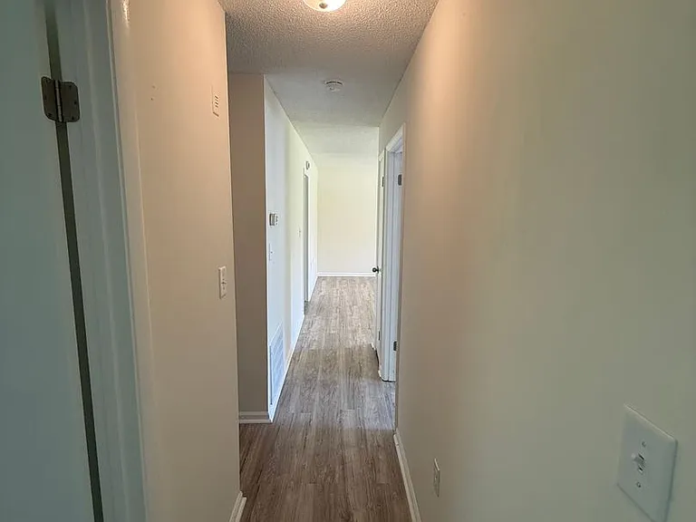 348 Schley Cir — Photo 24