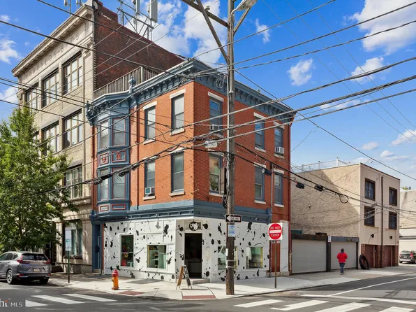 700 S 6th St, Philadelphia, PA 19147