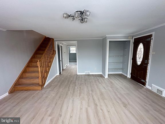 4th image of 346 Ridgeway Pl