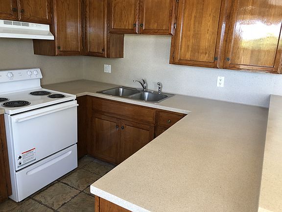 2nd image of 1620 W Kuhn St #5