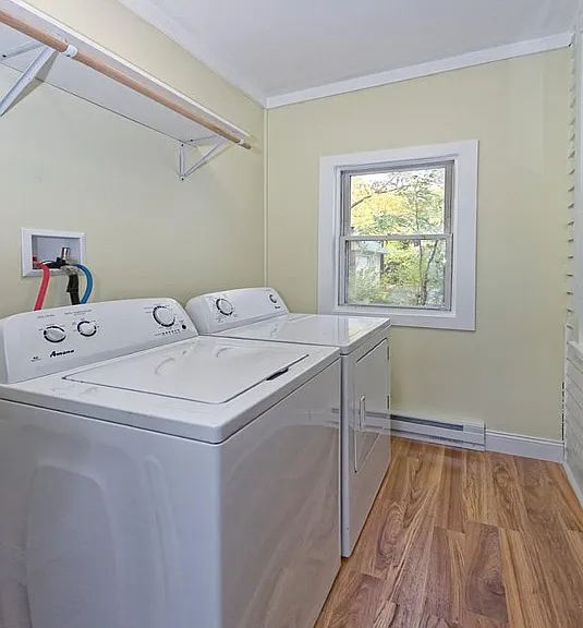 876 Warren St #1 — Photo 13