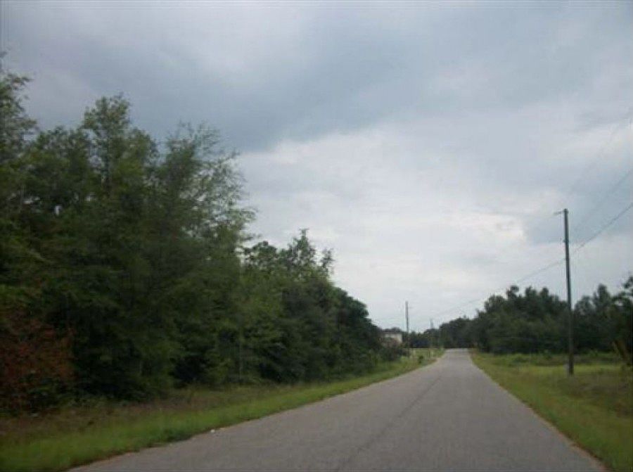 2nd image of 530 Shad Rd