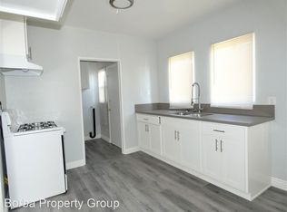 1943 Chestnut Ave, Long Beach, CA 90806