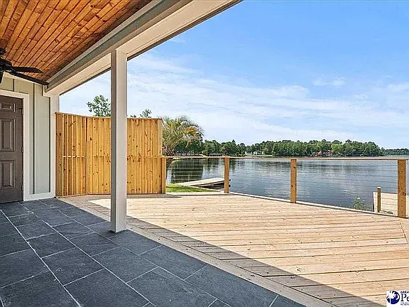 1 bed, 650 sqft, $2,100 — Photo 3