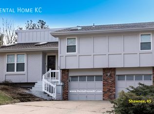 11805 W 48th Ter, Shawnee, KS 66203