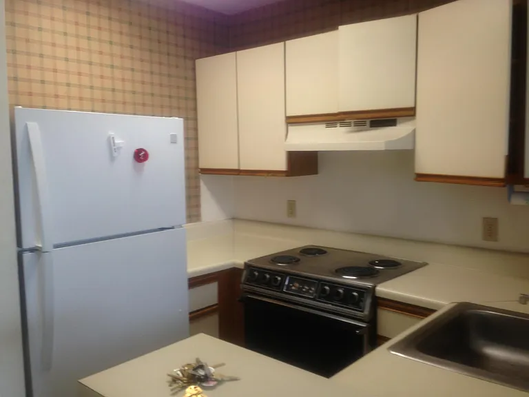 1600 Park Cir #218 — Photo 9
