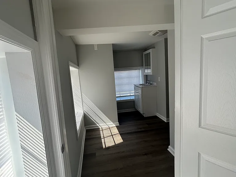 194 21st Ave #207 — Photo 16