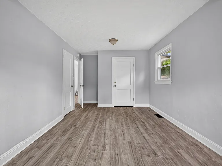 900 Partridge Ave — Photo 13