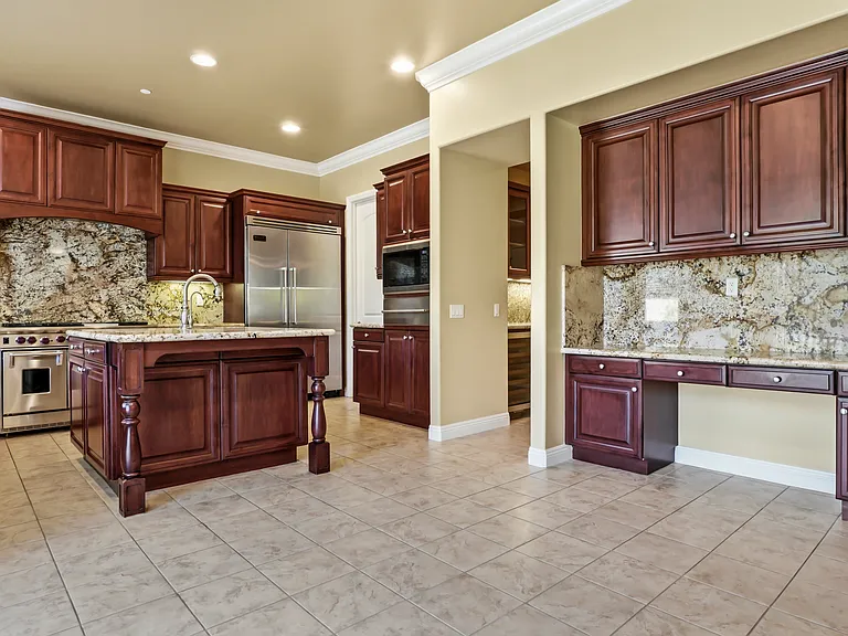 18549 Clydesdale Rd — Photo 11