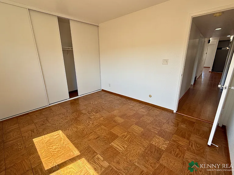 2504 Tipperary Ave — Photo 20