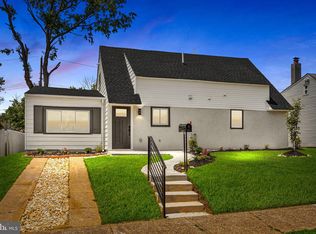 9312 Treaty Rd, Philadelphia, PA 19114