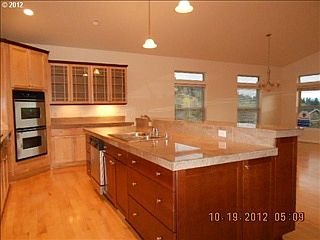 4th image of 310 N Stonegate Dr