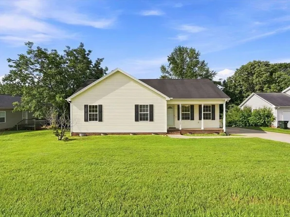 1207 Gap Creek Rd, Lyman, SC 29365