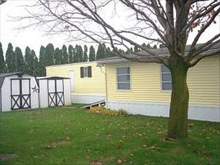 2nd image of 15 Moccasin Dr