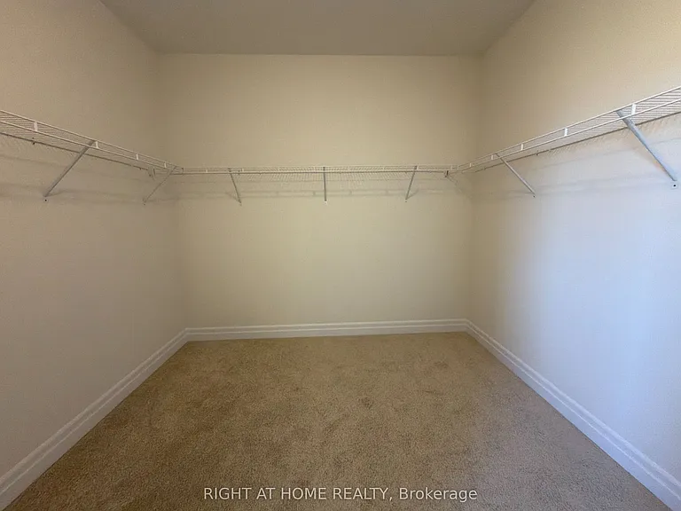 2127 Binbrook Dr — Photo 30
