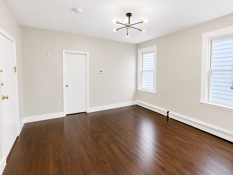 174-176 Vermont Ave #1L — Photo 8