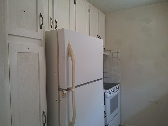 5th image of 3006 Westhaven Dr Unit B